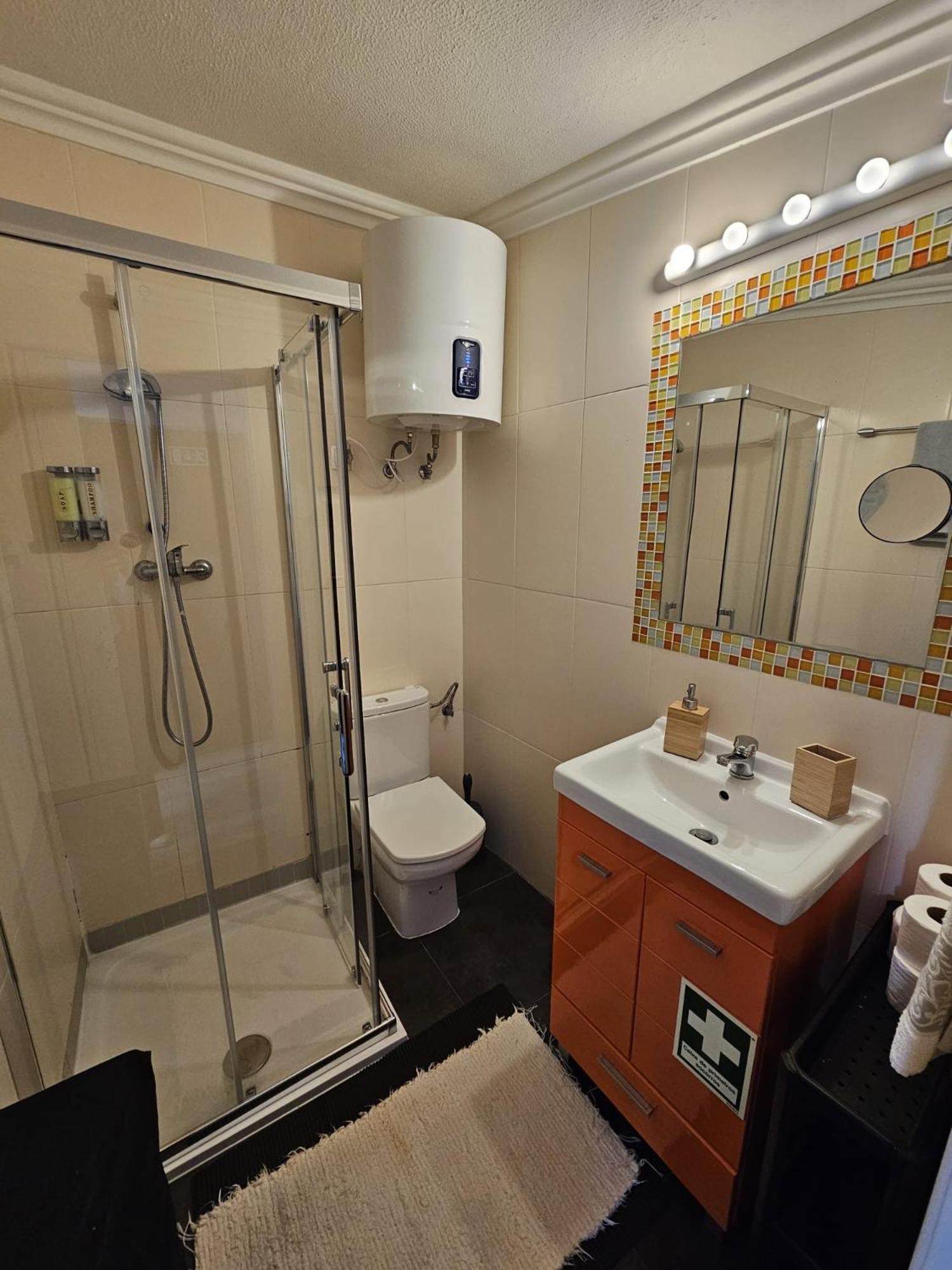Charming Cozy With Garden & Pool Appartement Cascais